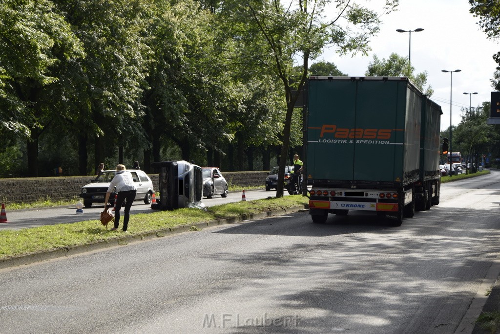 VU LKW PKW Koeln Riehl An der Schanz P04.JPG - Miklos Laubert